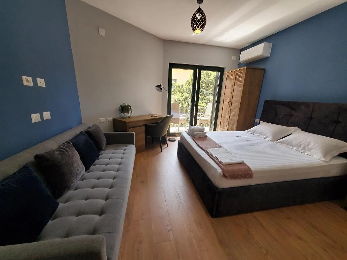 Condesa Bed & Breakfast Tirana