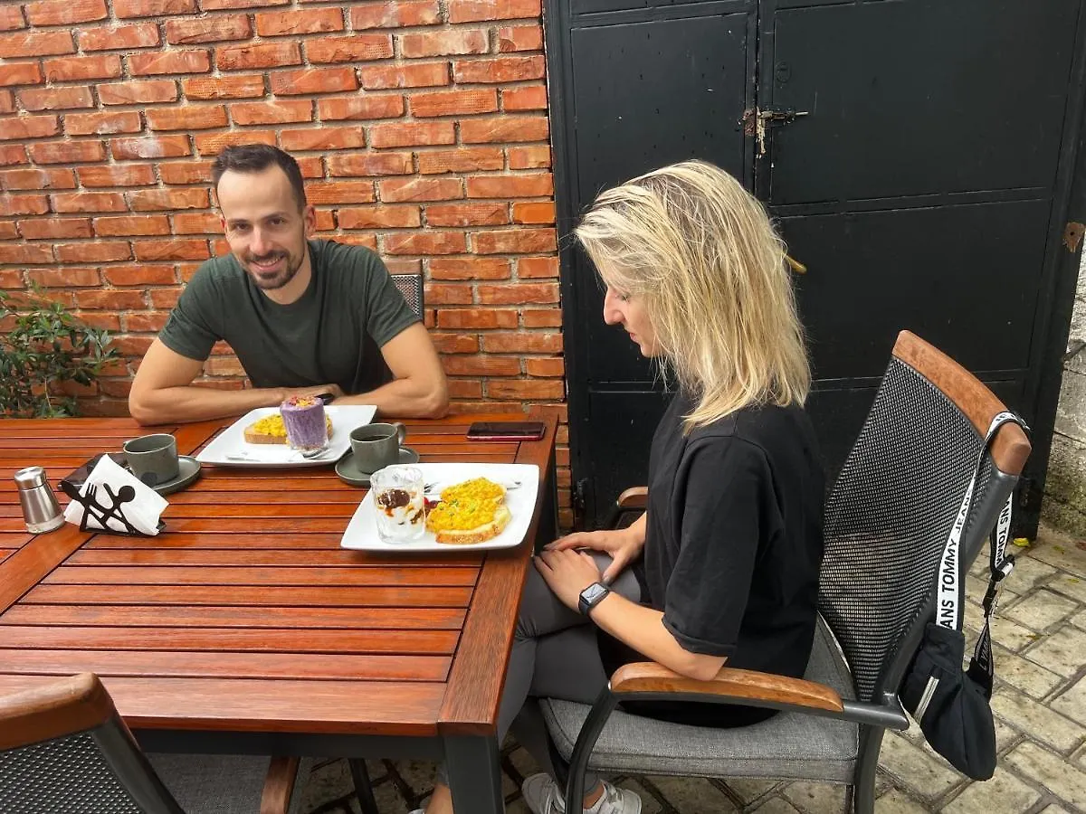 Condesa Bed & Breakfast Tirana