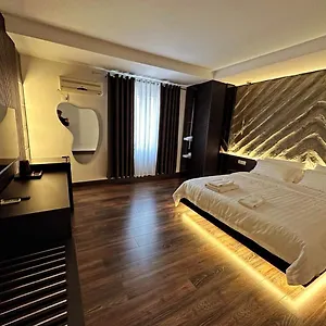 Pensión Tirana Central Rooms, Tirana